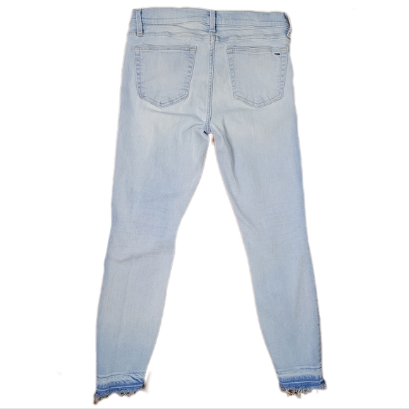 Tommy Hilfiger Denim White Washed Distressed Slim Jeans with Raw Hem Size 8 - Picture 6 of 11